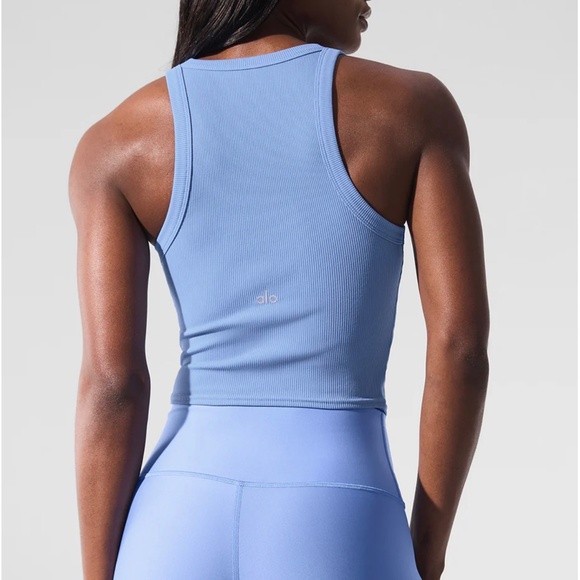 ALO Goddess Ribbed Go-To Tank - Picture 2 of 2